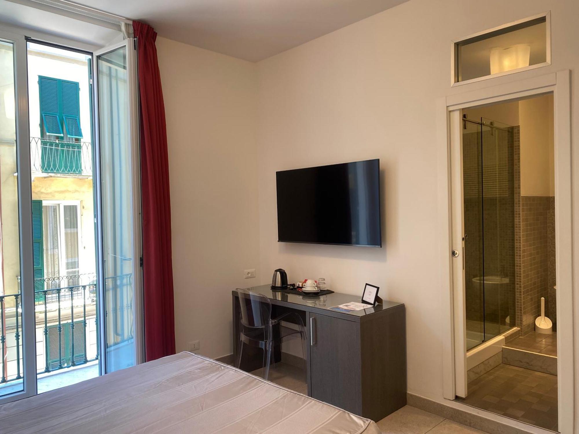 54 Rosselli Rooms La Spezia Extérieur photo